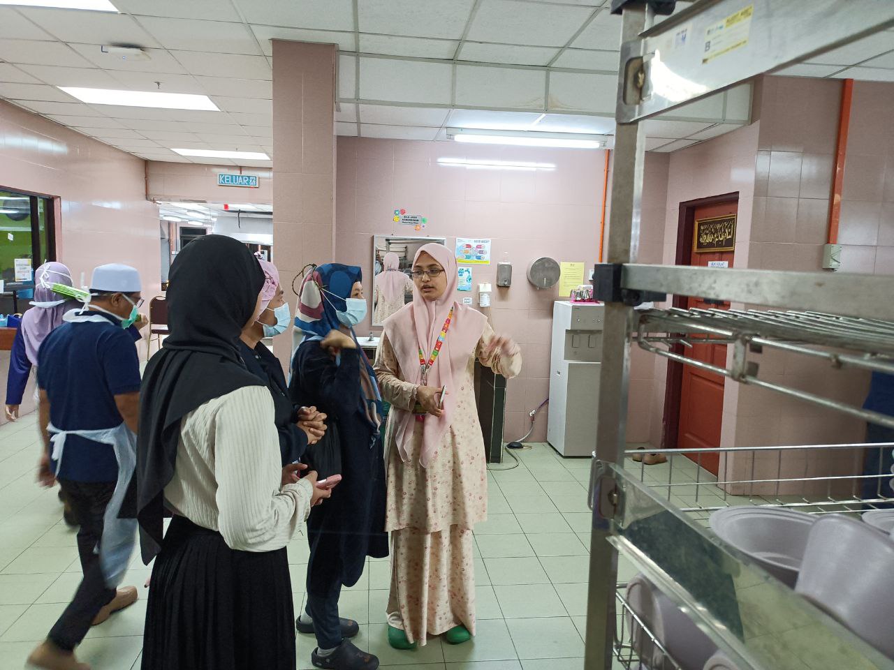 Lawatan pensyarah PSU ke Dapur HPUSM